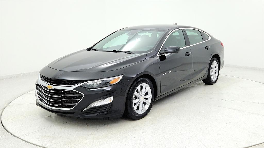 used 2025 Chevrolet Malibu car, priced at $18,999