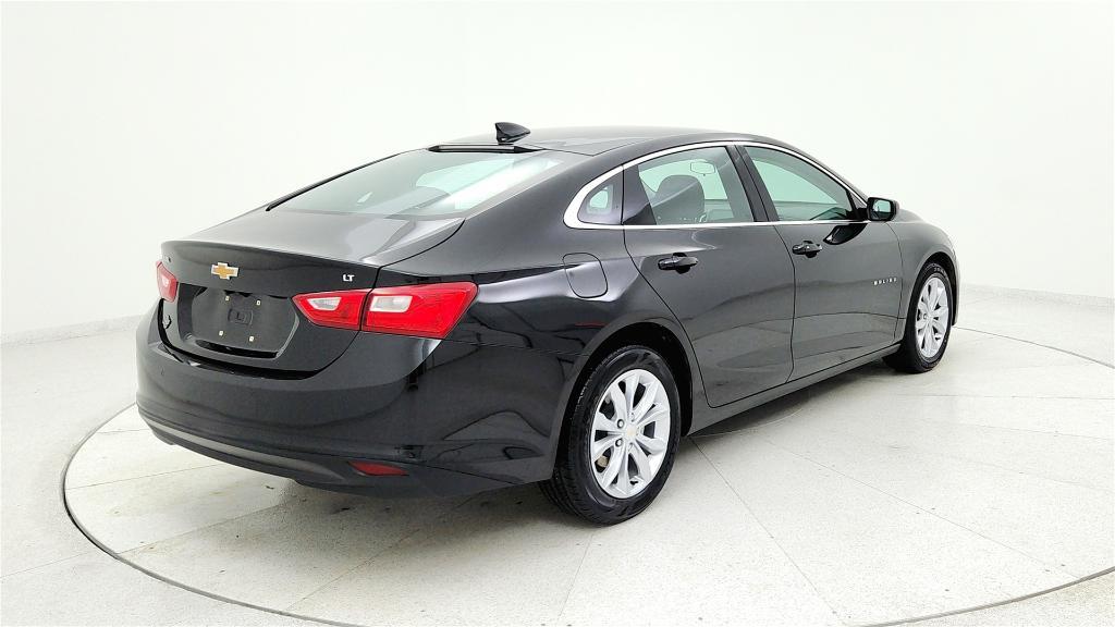 used 2025 Chevrolet Malibu car, priced at $18,999