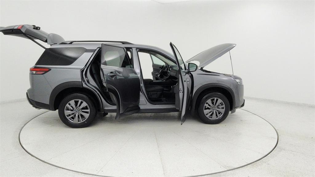 used 2025 Nissan Pathfinder car, priced at $31,599