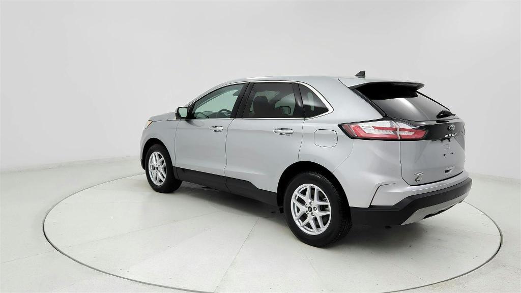 used 2024 Ford Edge car, priced at $21,996