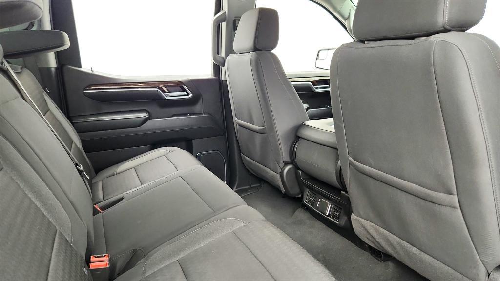 used 2024 GMC Sierra 1500 car, priced at $37,993