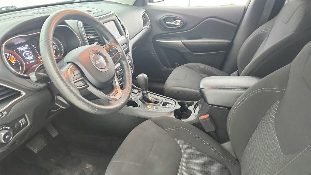 used 2019 Jeep Cherokee car, priced at $16,999