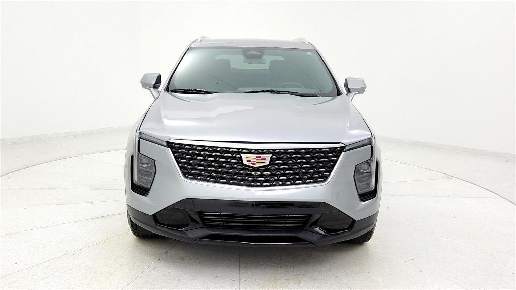 used 2025 Cadillac XT4 car, priced at $31,609