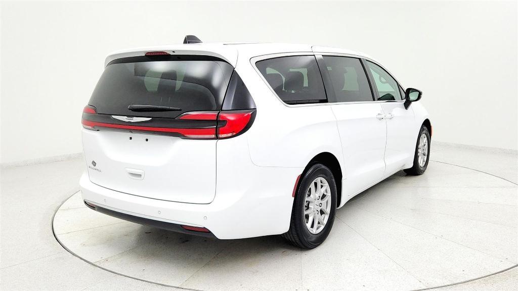 used 2024 Chrysler Pacifica car, priced at $26,975