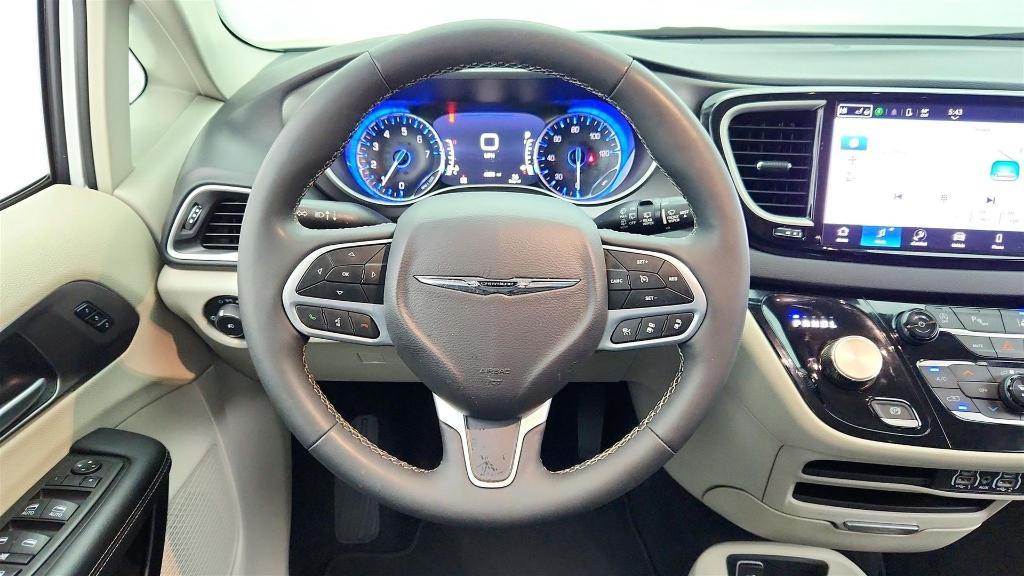 used 2024 Chrysler Pacifica car, priced at $26,975