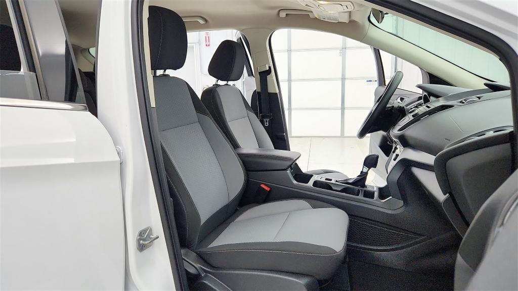 used 2017 Ford Escape car, priced at $11,999