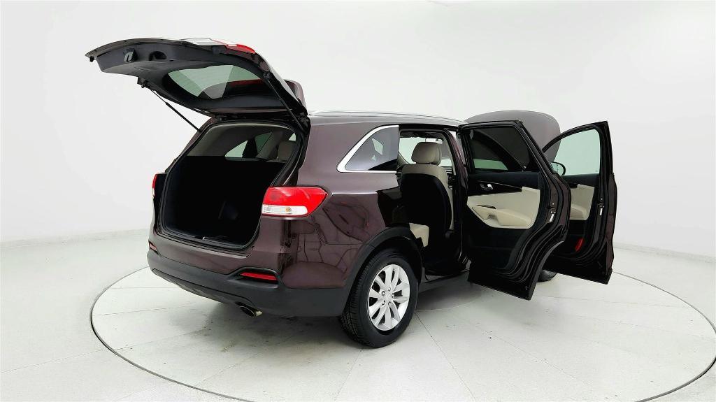 used 2016 Kia Sorento car, priced at $11,999
