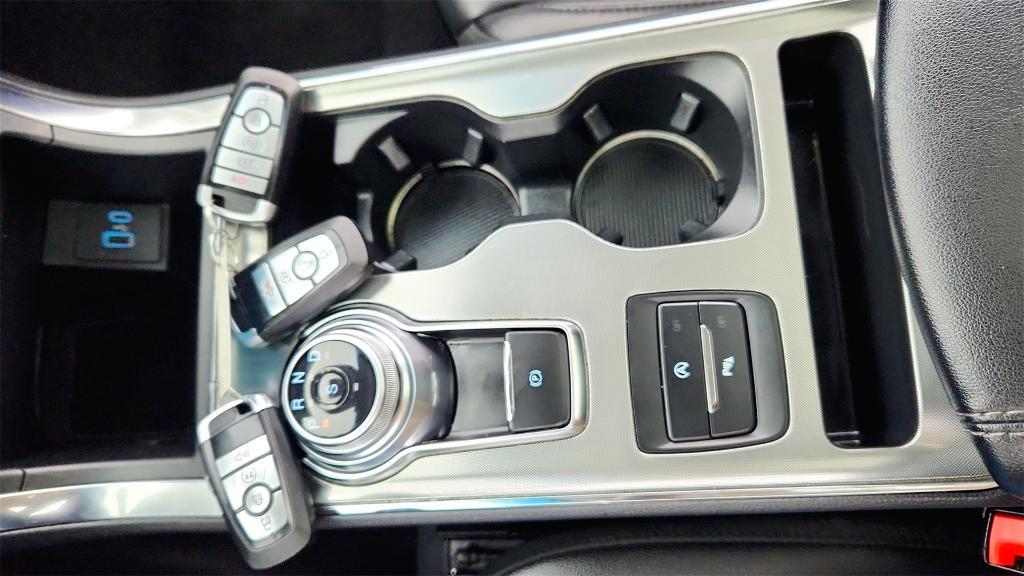 used 2022 Ford Edge car, priced at $22,874