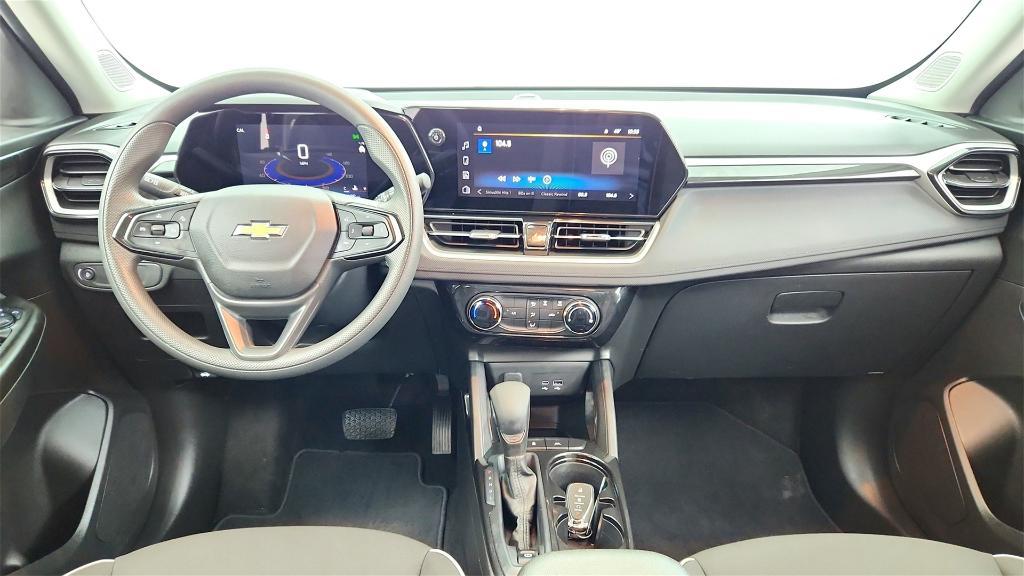 used 2025 Chevrolet TrailBlazer car, priced at $21,684