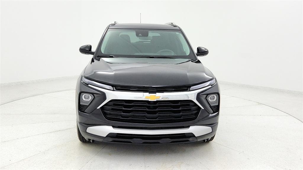used 2025 Chevrolet TrailBlazer car, priced at $21,684