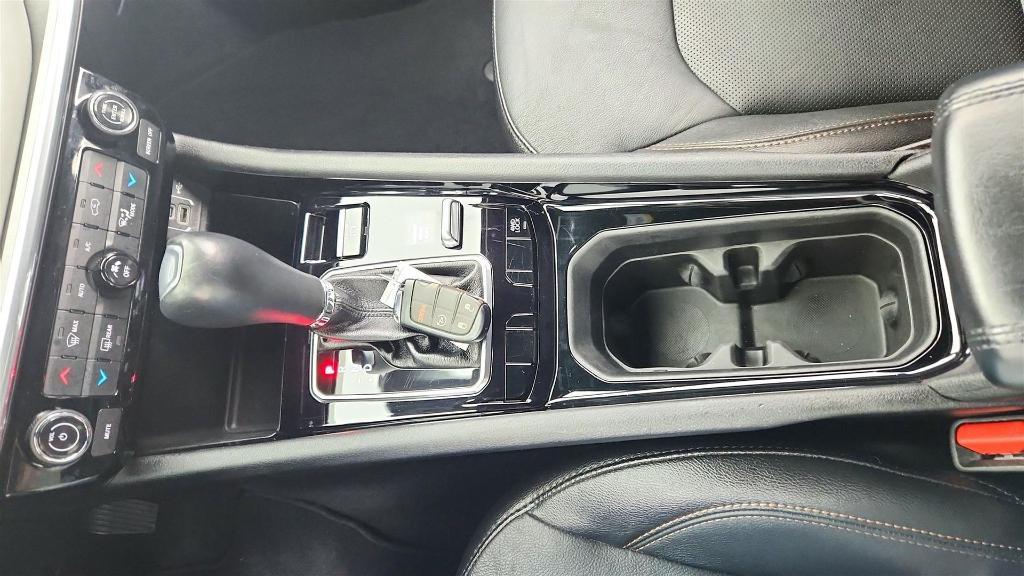 used 2023 Jeep Compass car, priced at $19,999