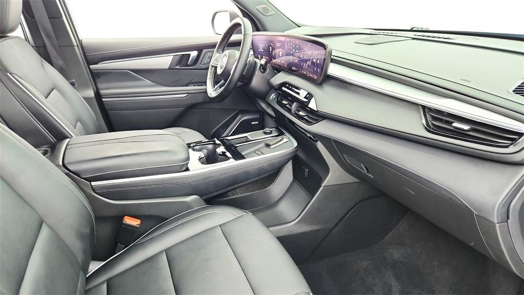 used 2025 Buick Enclave car, priced at $37,799