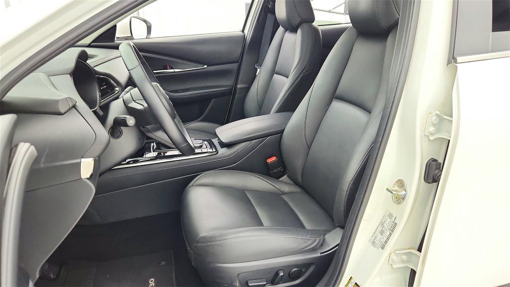 used 2025 Mazda CX-30 car, priced at $22,726