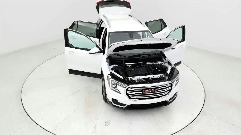 used 2024 GMC Terrain car, priced at $22,308