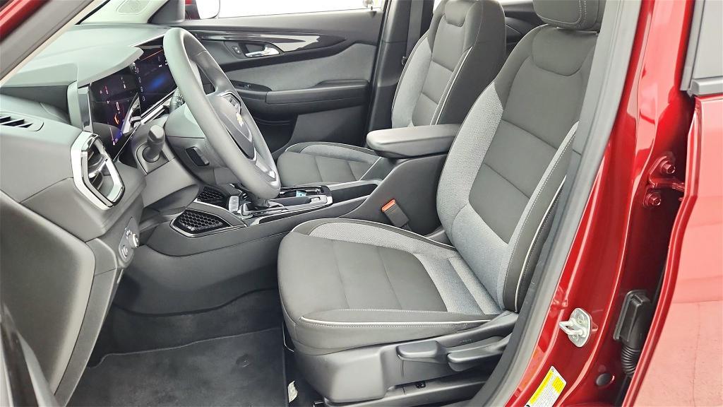 used 2025 Chevrolet TrailBlazer car, priced at $21,699