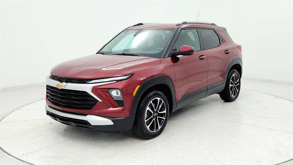 used 2025 Chevrolet TrailBlazer car, priced at $21,699