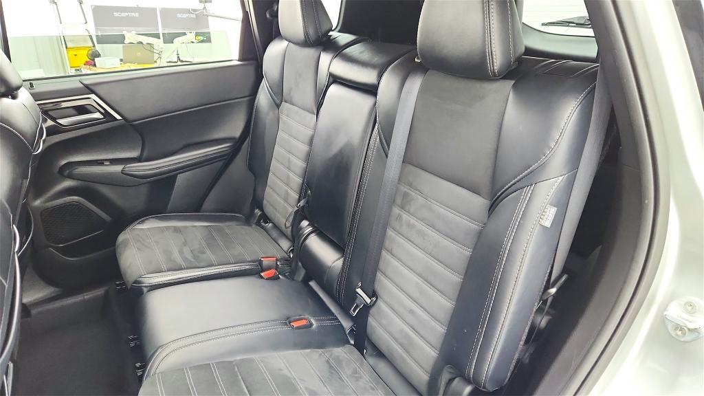 used 2024 Mitsubishi Outlander car, priced at $22,794