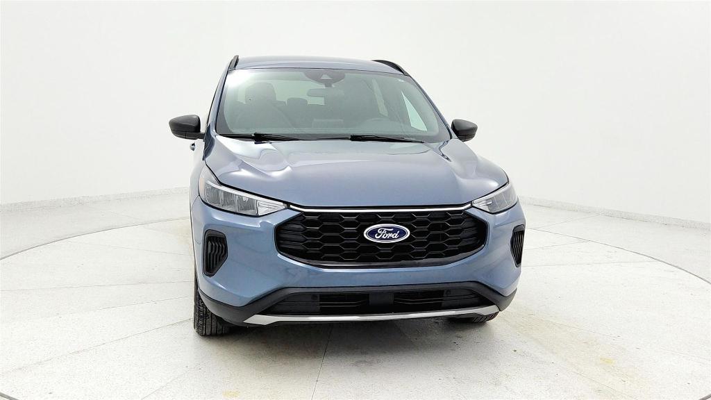 used 2025 Ford Escape car, priced at $24,226