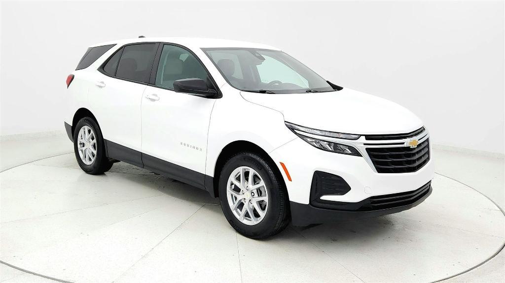 used 2023 Chevrolet Equinox car, priced at $21,097