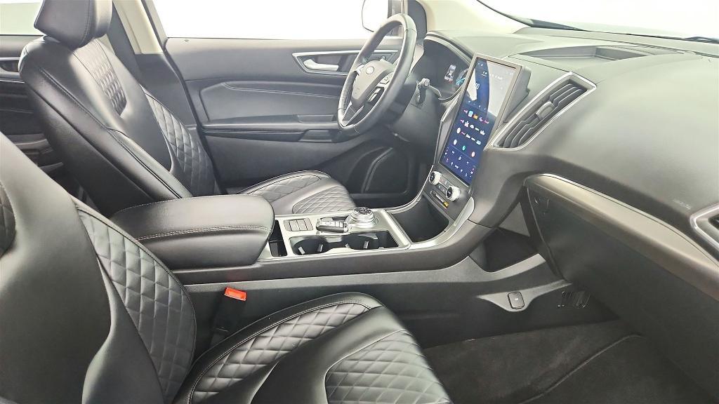 used 2024 Ford Edge car, priced at $24,850