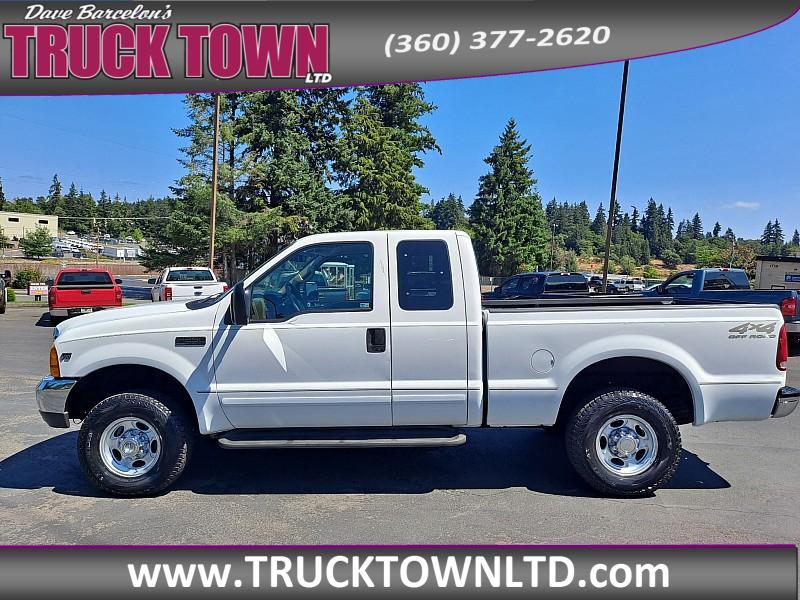 used 2001 Ford F-250 car, priced at $15,999