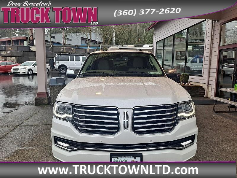 used 2015 Lincoln Navigator car, priced at $21,999