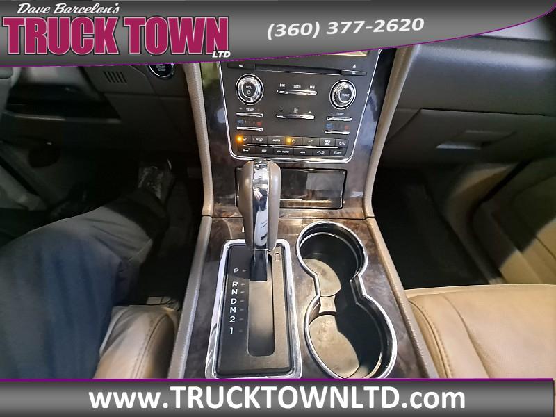 used 2015 Lincoln Navigator car, priced at $21,999