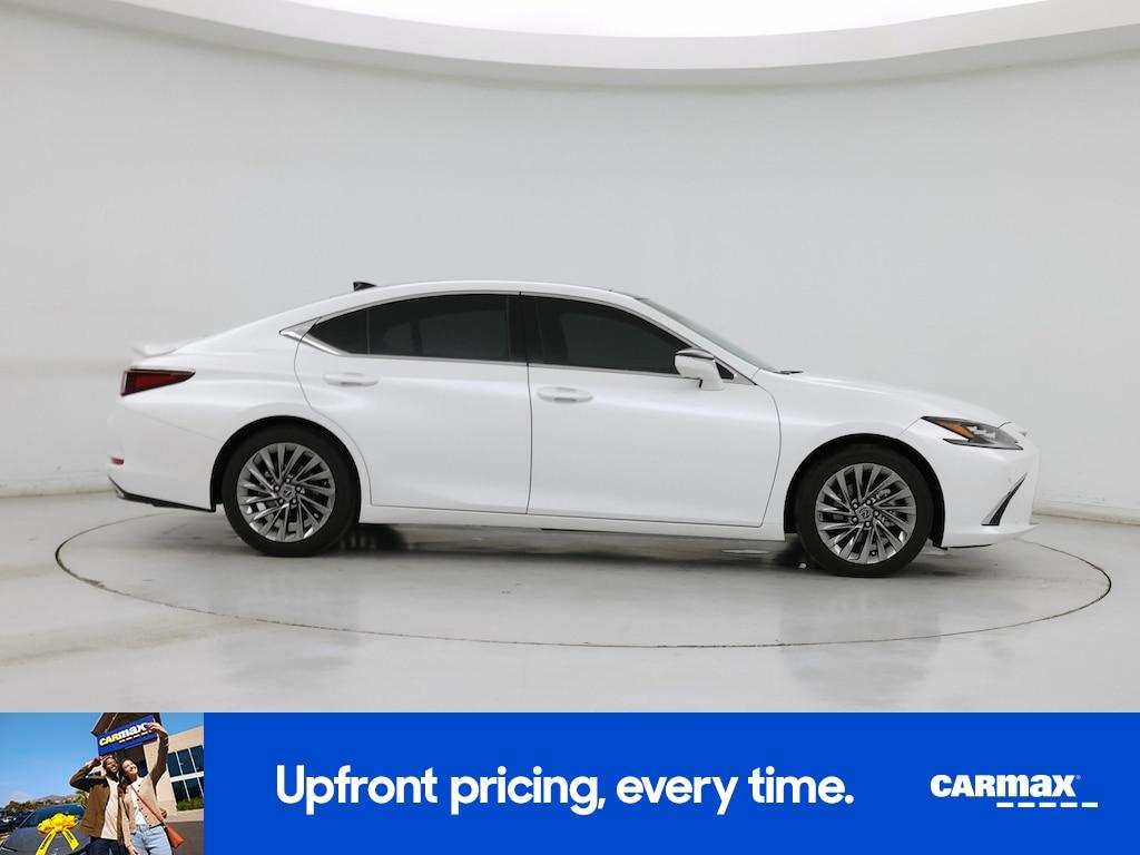 used 2025 Lexus ES 350 car, priced at $53,998