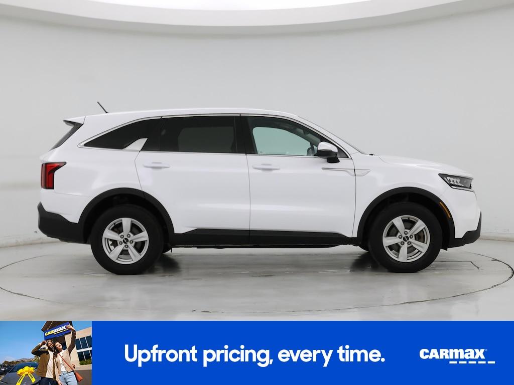 used 2022 Kia Sorento car, priced at $24,998