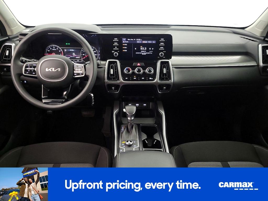 used 2022 Kia Sorento car, priced at $24,998