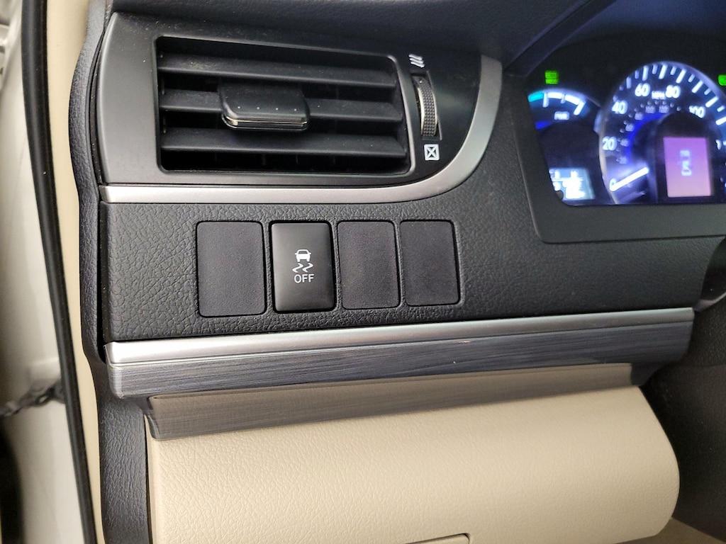 used 2014 Toyota Camry Hybrid car, priced at $15,998