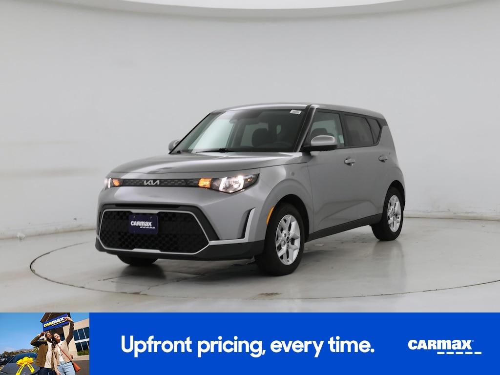 used 2025 Kia Soul car, priced at $17,998