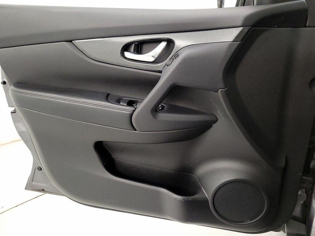 used 2014 Nissan Rogue car, priced at $13,998