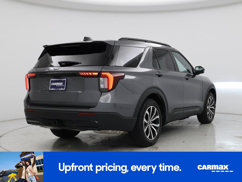 used 2025 Ford Explorer car, priced at $38,998