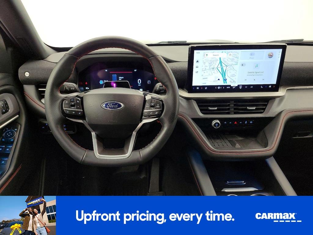 used 2025 Ford Explorer car, priced at $38,998