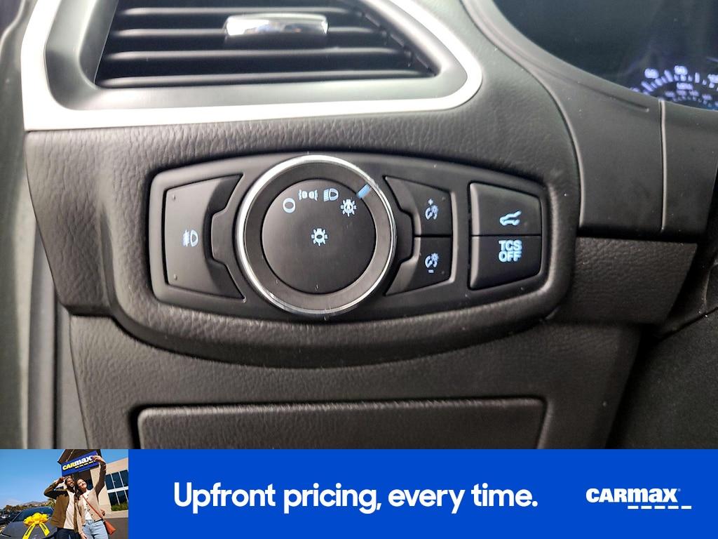 used 2022 Ford Edge car, priced at $23,998