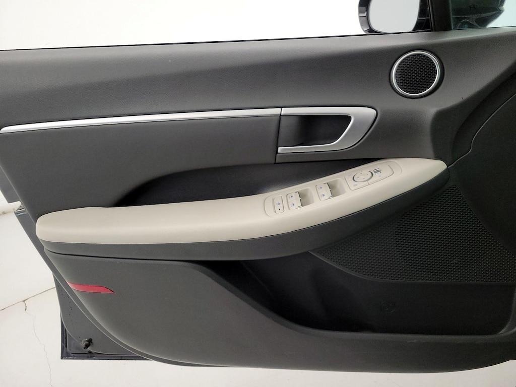 used 2025 Hyundai Sonata car, priced at $21,998