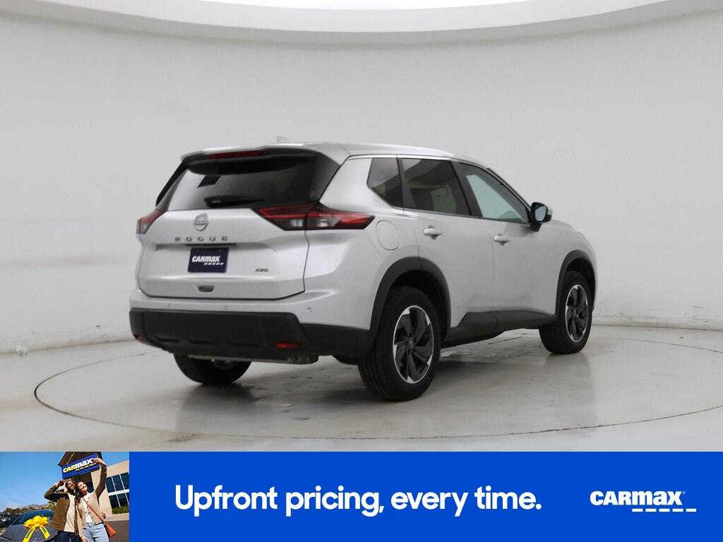 used 2025 Nissan Rogue car, priced at $24,998