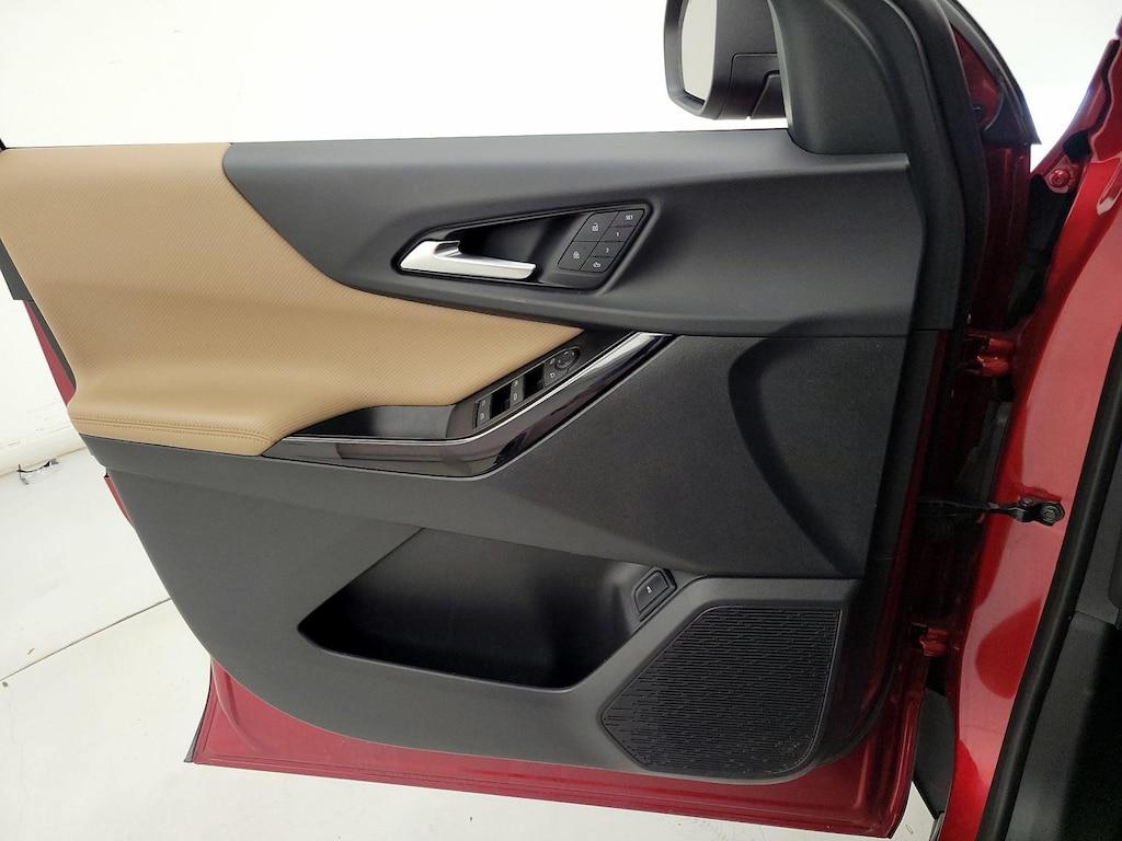 used 2025 Chevrolet Equinox car, priced at $27,998