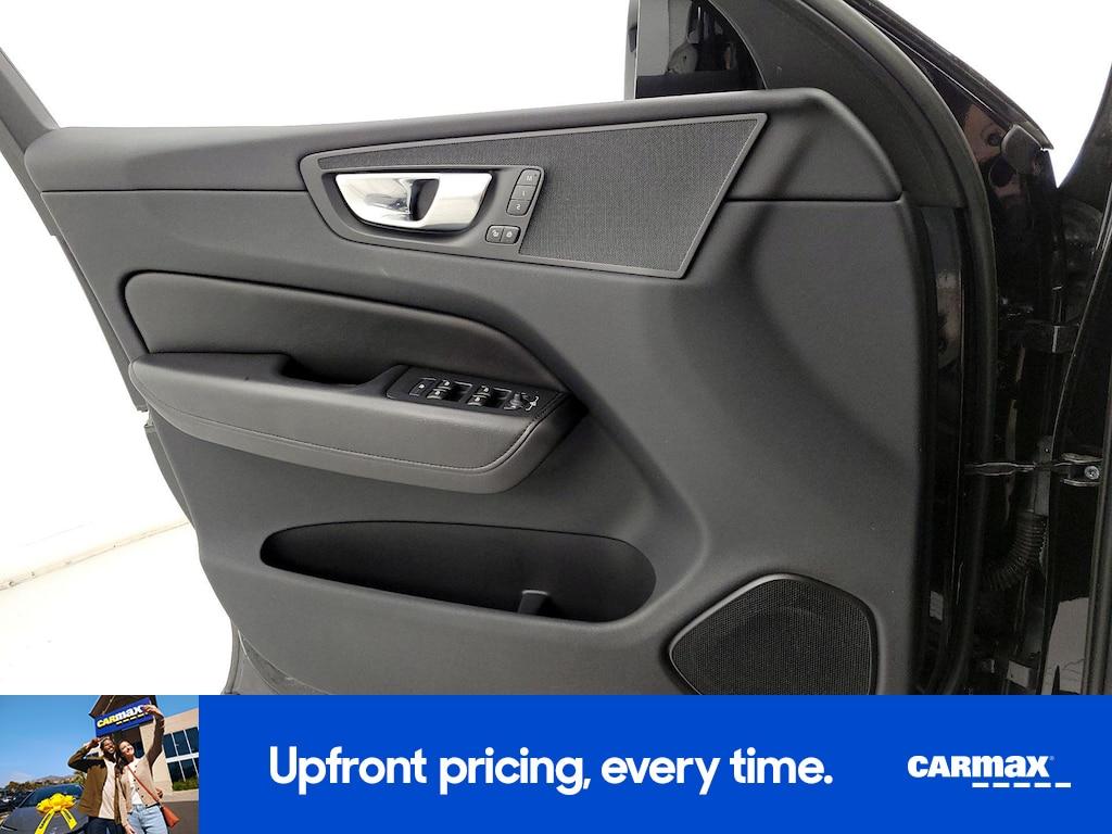 used 2023 Volvo XC60 car, priced at $29,998