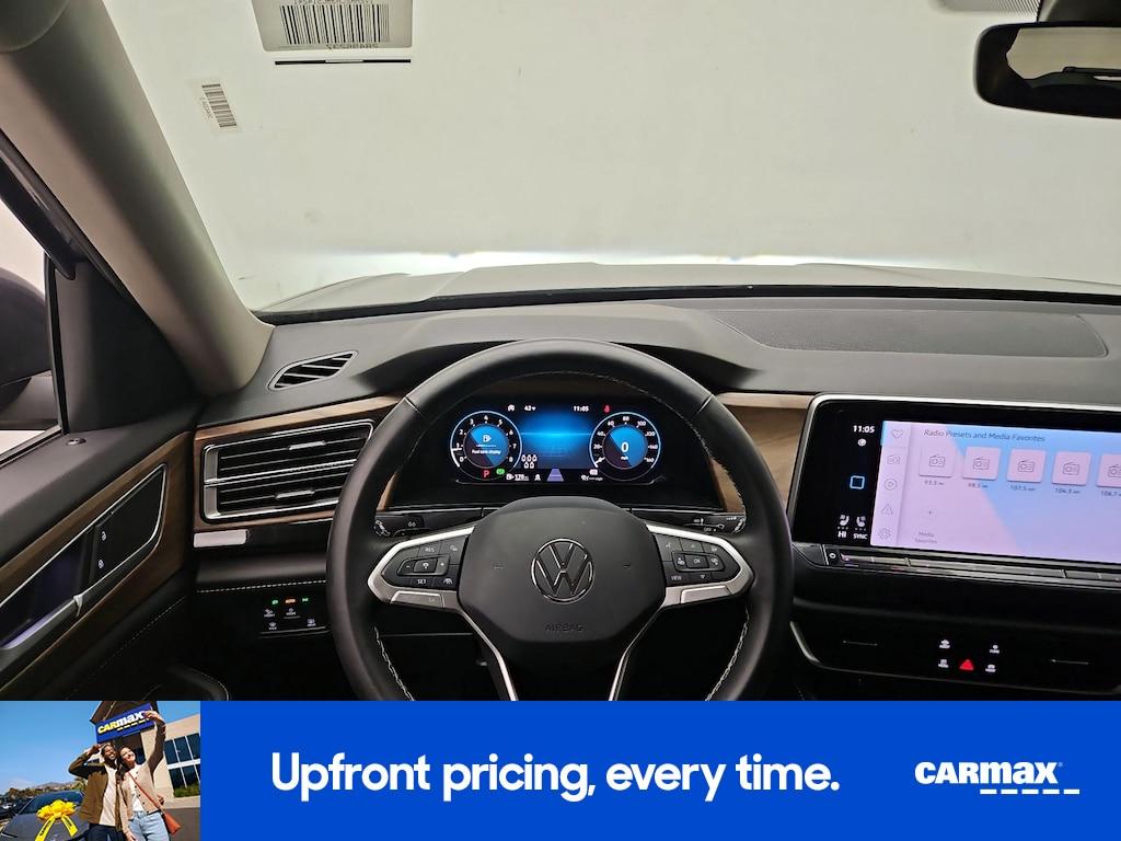 used 2025 Volkswagen Atlas car, priced at $35,998