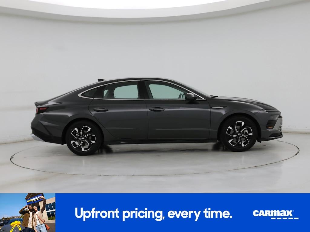 used 2025 Hyundai Sonata car, priced at $23,998