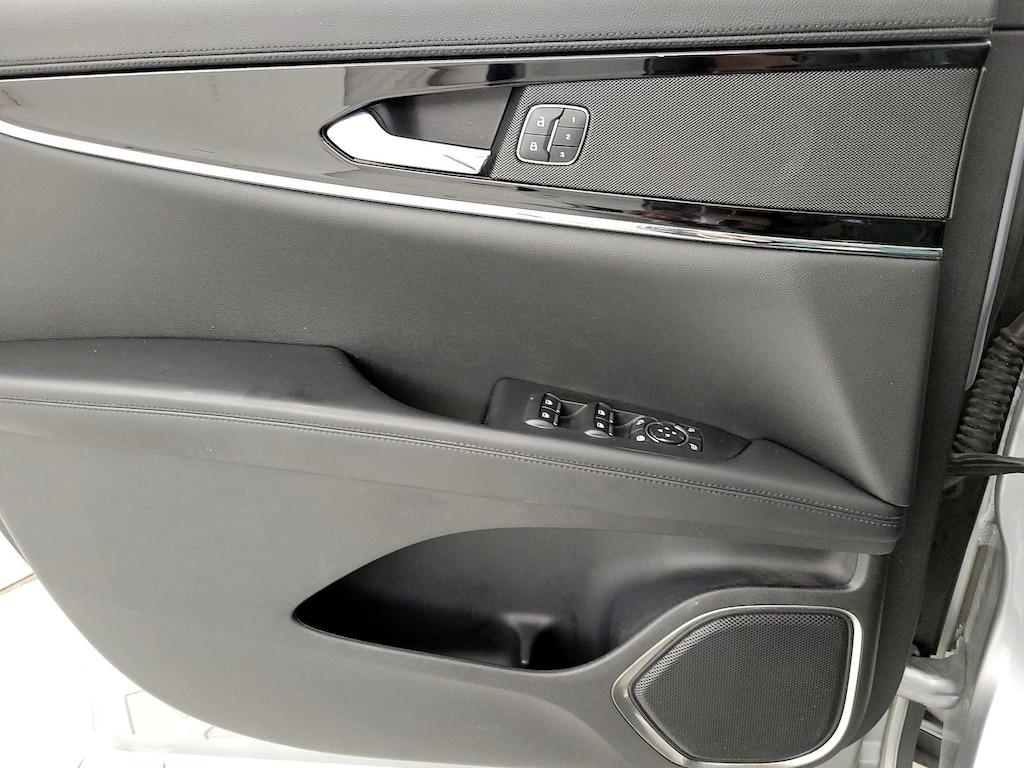 used 2022 Lincoln Nautilus car, priced at $26,998