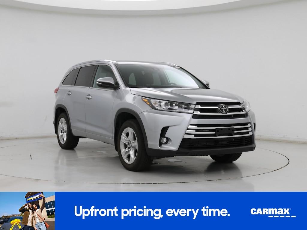 used 2019 Toyota Highlander car, priced at $41,998