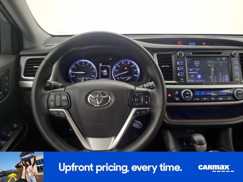 used 2019 Toyota Highlander car, priced at $40,998