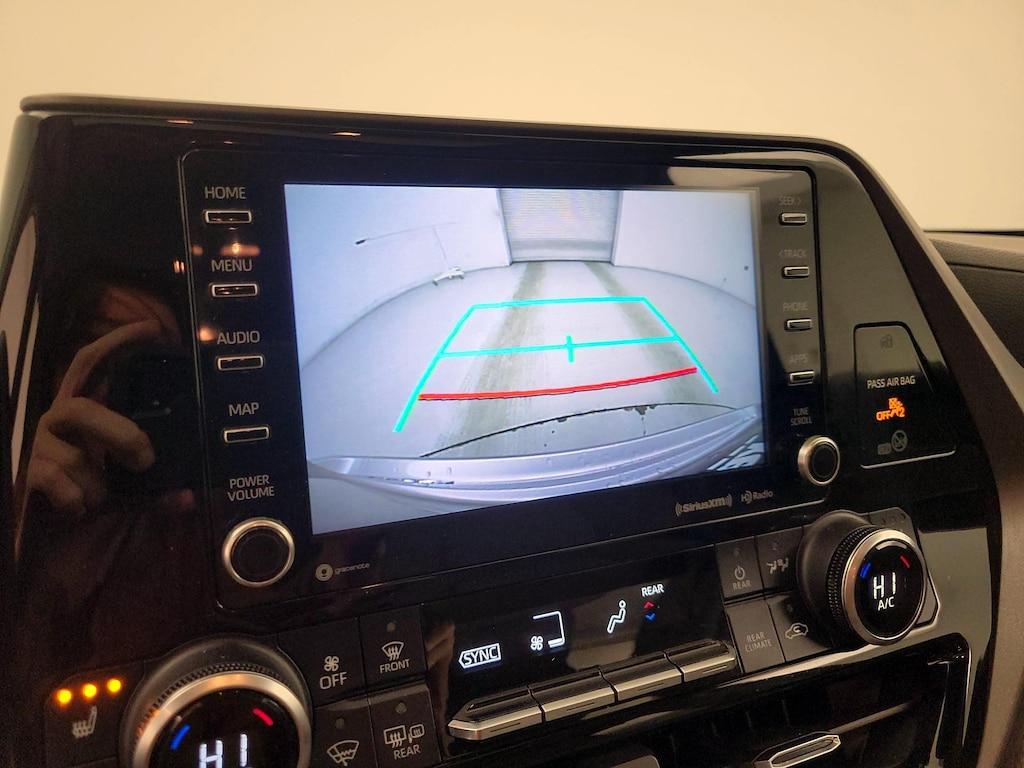 used 2020 Toyota Highlander car, priced at $25,998