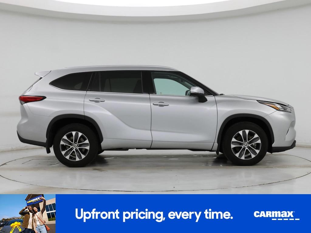 used 2020 Toyota Highlander car, priced at $25,998