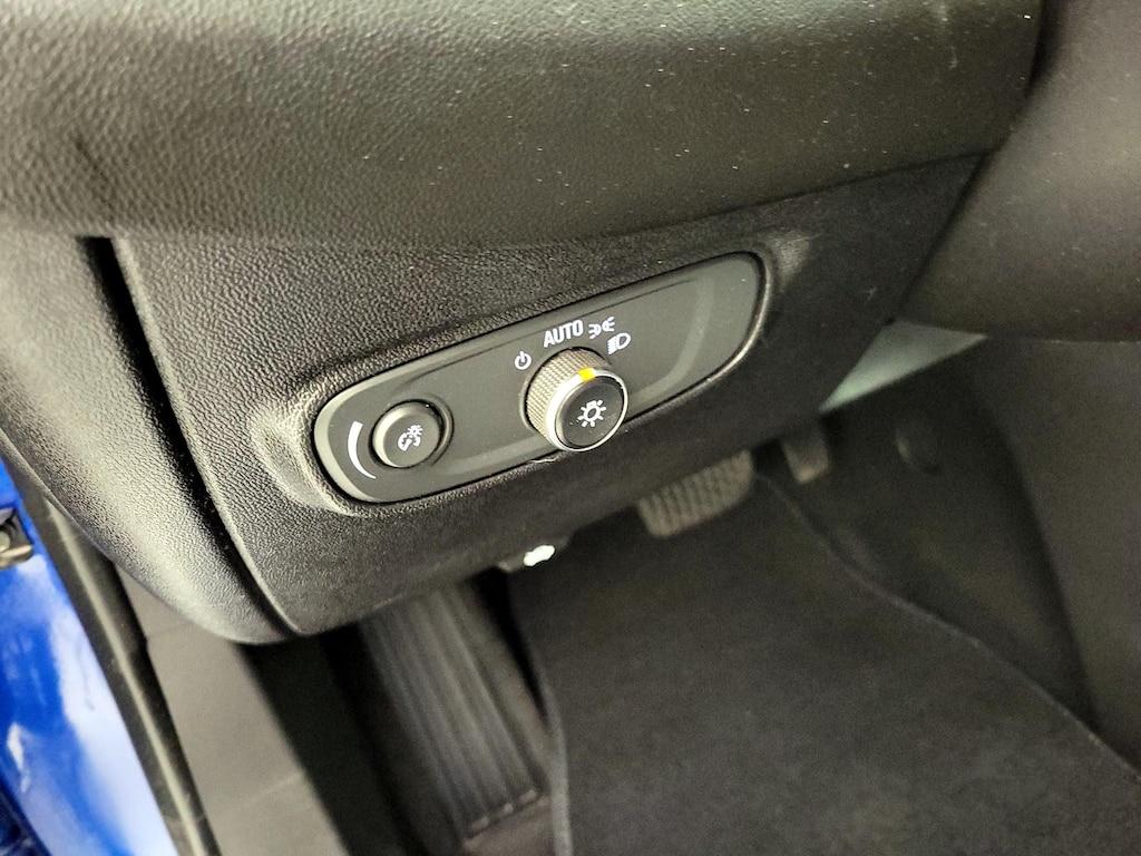 used 2019 Chevrolet Equinox car, priced at $13,998