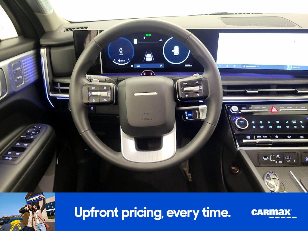 used 2025 Hyundai Santa Fe car, priced at $34,998