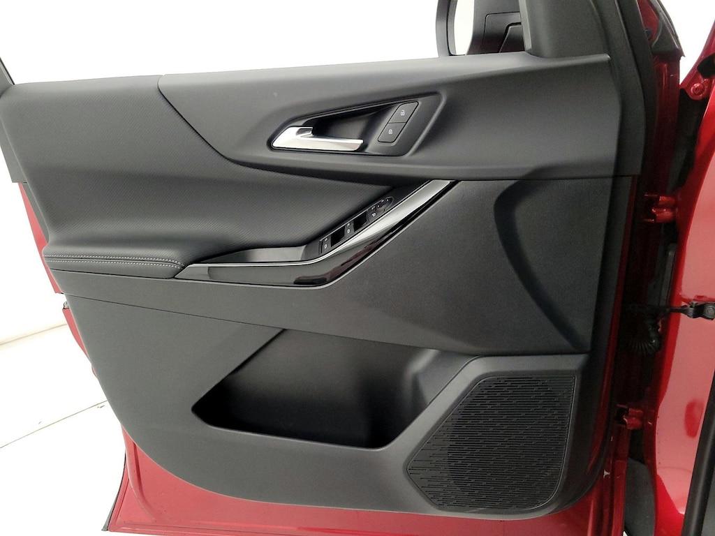 used 2026 Chevrolet Equinox car, priced at $29,998